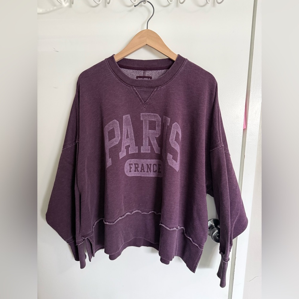 American Eagle Paris France Pullover Sweatshirt